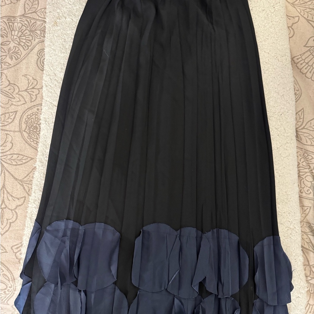 Lightweight pleated Black Maxi Skirt with Navy Petal/oval detailed Hem